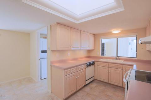 108 Echo Ln, Phoenix, AZ 85020 photo 9
