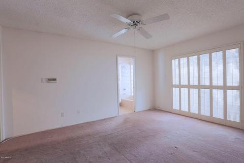 108 Echo Ln, Phoenix, AZ 85020 photo 12