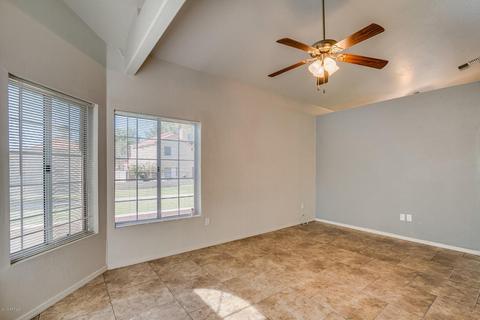1438 E Laurel Ave, Gilbert, AZ 85234 photo 4