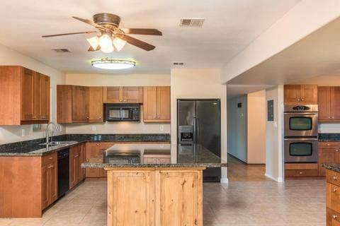 4501 E Mercer Ln, Phoenix, AZ 85028 photo 3