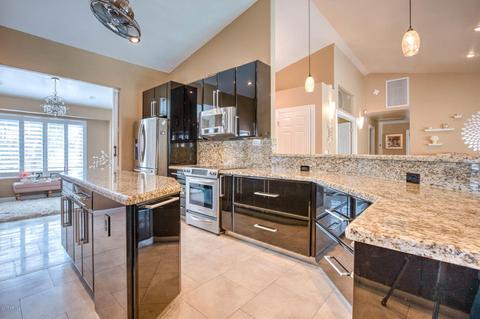 1924 E Colt Rd, Tempe, AZ 85284 photo 5