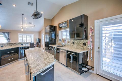 1924 E Colt Rd, Tempe, AZ 85284 photo 9
