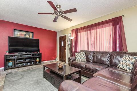 721 E Montebello Ave #215, Phoenix, AZ 85014 photo 5