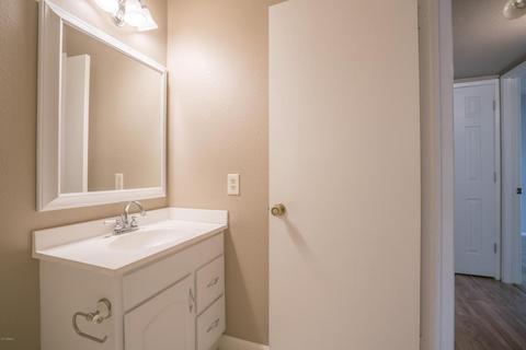 642 E Piping Rock Rd, Phoenix, AZ 85022 photo 19
