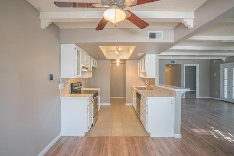 642 E Piping Rock Rd, Phoenix, AZ 85022 photo 8