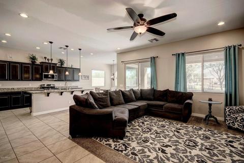 2549 E Tomahawk Ct, Gilbert, AZ 85298 photo 8