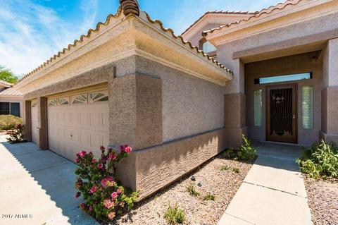 1565 E Stirrup Ct, Gilbert, AZ 85296 photo 3