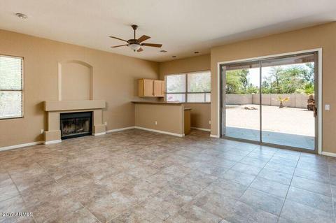 1565 E Stirrup Ct, Gilbert, AZ 85296 photo 10