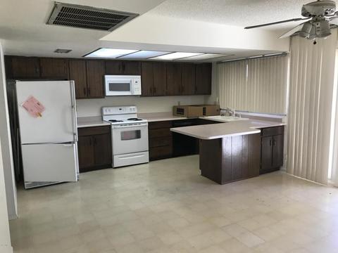 2135 E Donner Dr, Tempe, AZ 85282 photo 4