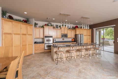 122 E Saguaro Rd, Phoenix, AZ 85086 photo 6