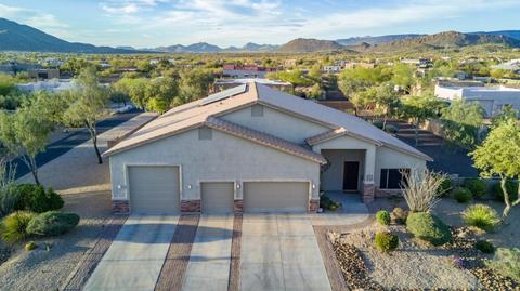 122 E Saguaro Rd, Phoenix, AZ 85086 photo 1