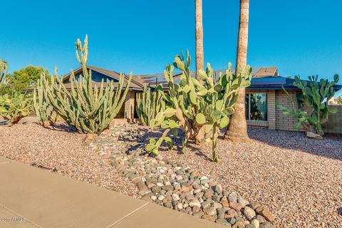 302 E Angela Dr, Phoenix, AZ 85022 photo 2