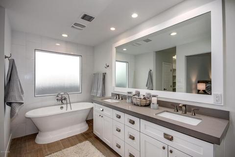 1013 E Weldon Ave, Phoenix, AZ 85014 photo 3