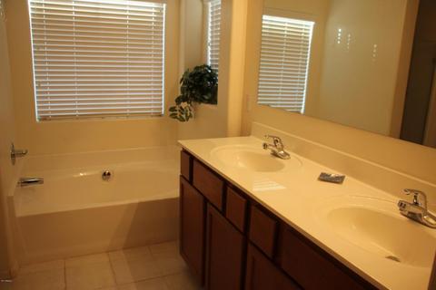 3798 E Santa Fe Ln, Gilbert, AZ 85297 photo 10