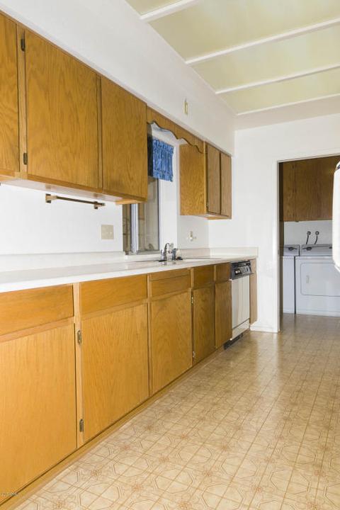 2103 S Primrose --, Mesa, AZ 85209 photo 5