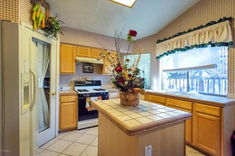 2075 E Arabian Dr, Gilbert, AZ 85296 photo 7