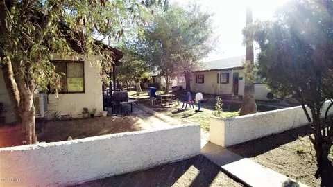 1125 E Devonshire Ave, Phoenix, AZ 85014 photo 2