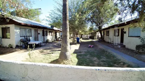 1125 E Devonshire Ave, Phoenix, AZ 85014 photo 1