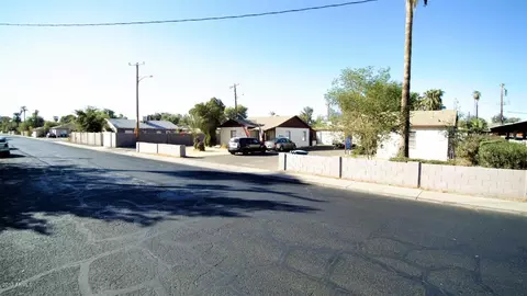 1138 E Devonshire Ave, Phoenix, AZ 85014 photo 2