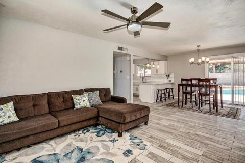 3943 W Harmont Dr, Phoenix, AZ 85051 photo 8