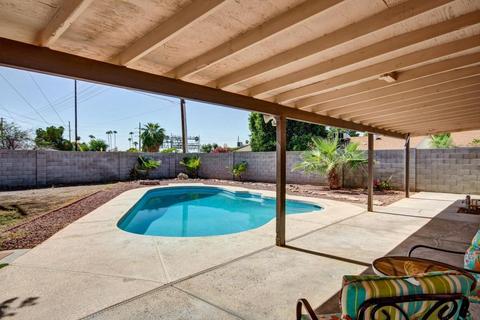3943 W Harmont Dr, Phoenix, AZ 85051 photo 4