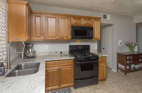 4227 N 11th Pl, Phoenix, AZ 85014 photo 8