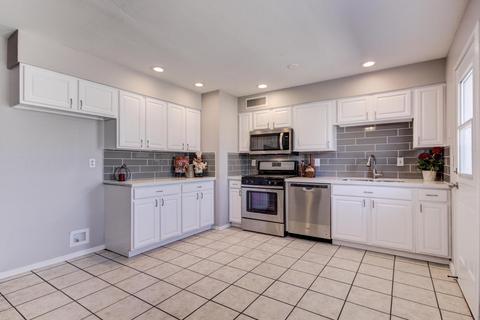 7546 E Clovis Cir, Mesa, AZ 85208 photo 8