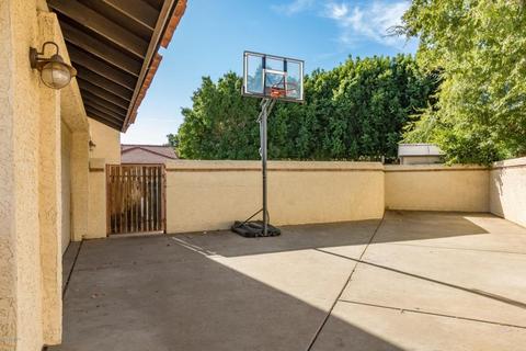 1821 E Waltann Ln, Phoenix, AZ 85022 photo 6