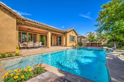 2823 E Athena Ct, Gilbert, AZ 85297 photo 2