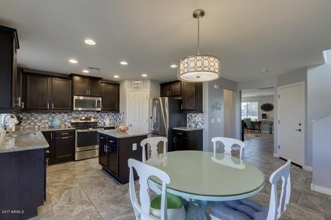 2198 E Hazeltine Way, Gilbert, AZ 85298 photo 1