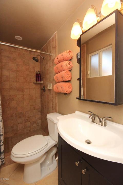 3502 E Delcoa Dr, Phoenix, AZ 85032 photo 8