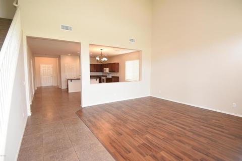 1242 E Strawberry Dr, Gilbert, AZ 85298 photo 4