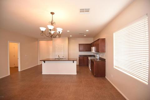 1242 E Strawberry Dr, Gilbert, AZ 85298 photo 3