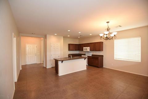 1242 E Strawberry Dr, Gilbert, AZ 85298 photo 2