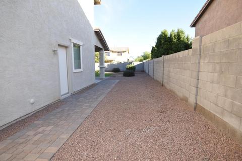1242 E Strawberry Dr, Gilbert, AZ 85298 photo 12