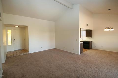2126 E Winchcomb Dr, Phoenix, AZ 85022 photo 9