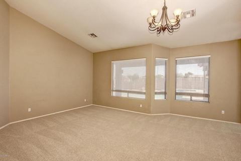 673 S Peppertree Dr, Gilbert, AZ 85296 photo 16