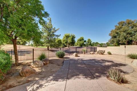 6818 S 39th Pl, Phoenix, AZ 85042 photo 16