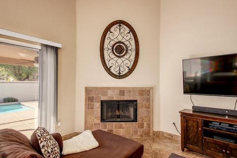 1487 E Redfield Rd, Gilbert, AZ 85234 photo 10