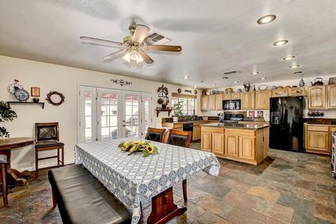 2556 E Holmes Ave, Mesa, AZ 85204 photo 5
