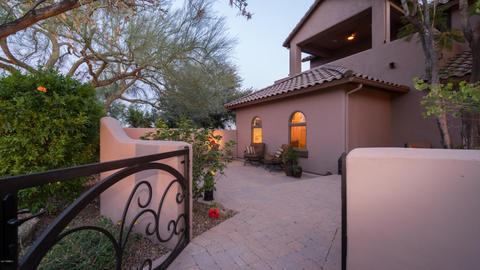 3607 E Kayenta Ct, Phoenix, AZ 85044 photo 4