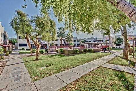 3301 Earll Dr #101, Phoenix, AZ 85018 photo 2