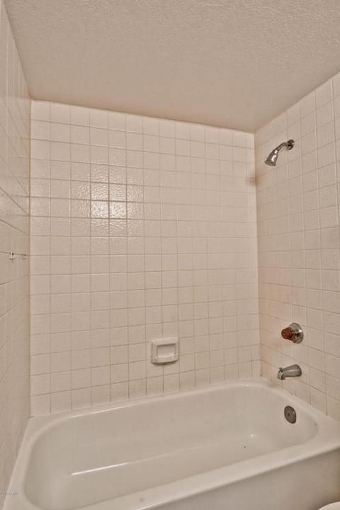 3301 Earll Dr #101, Phoenix, AZ 85018 photo 20