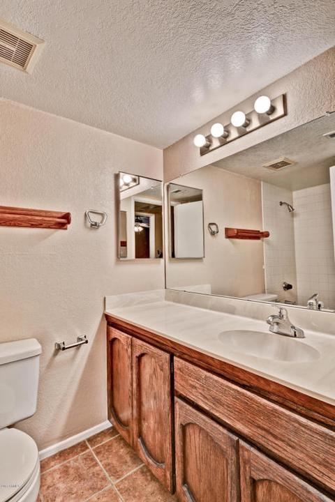 3301 Earll Dr #101, Phoenix, AZ 85018 photo 19
