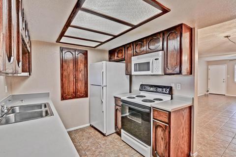 3301 Earll Dr #101, Phoenix, AZ 85018 photo 10
