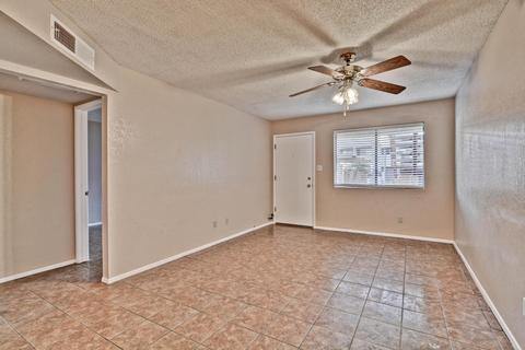 3301 Earll Dr #101, Phoenix, AZ 85018 photo 3