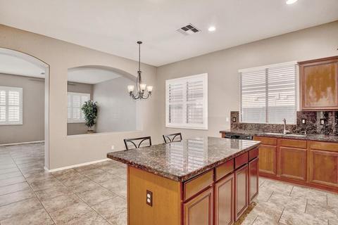2971 E Canyon Creek Dr, Gilbert, AZ 85295 photo 10