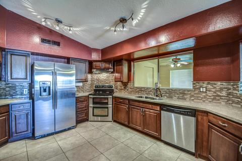 17226 E Saragosa St, Gilbert, AZ 85295 photo 20