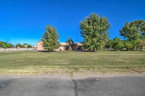 17226 E Saragosa St, Gilbert, AZ 85295 photo 2