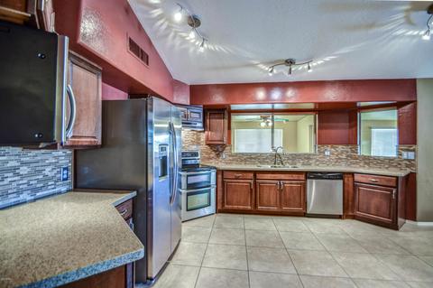 17226 E Saragosa St, Gilbert, AZ 85295 photo 22